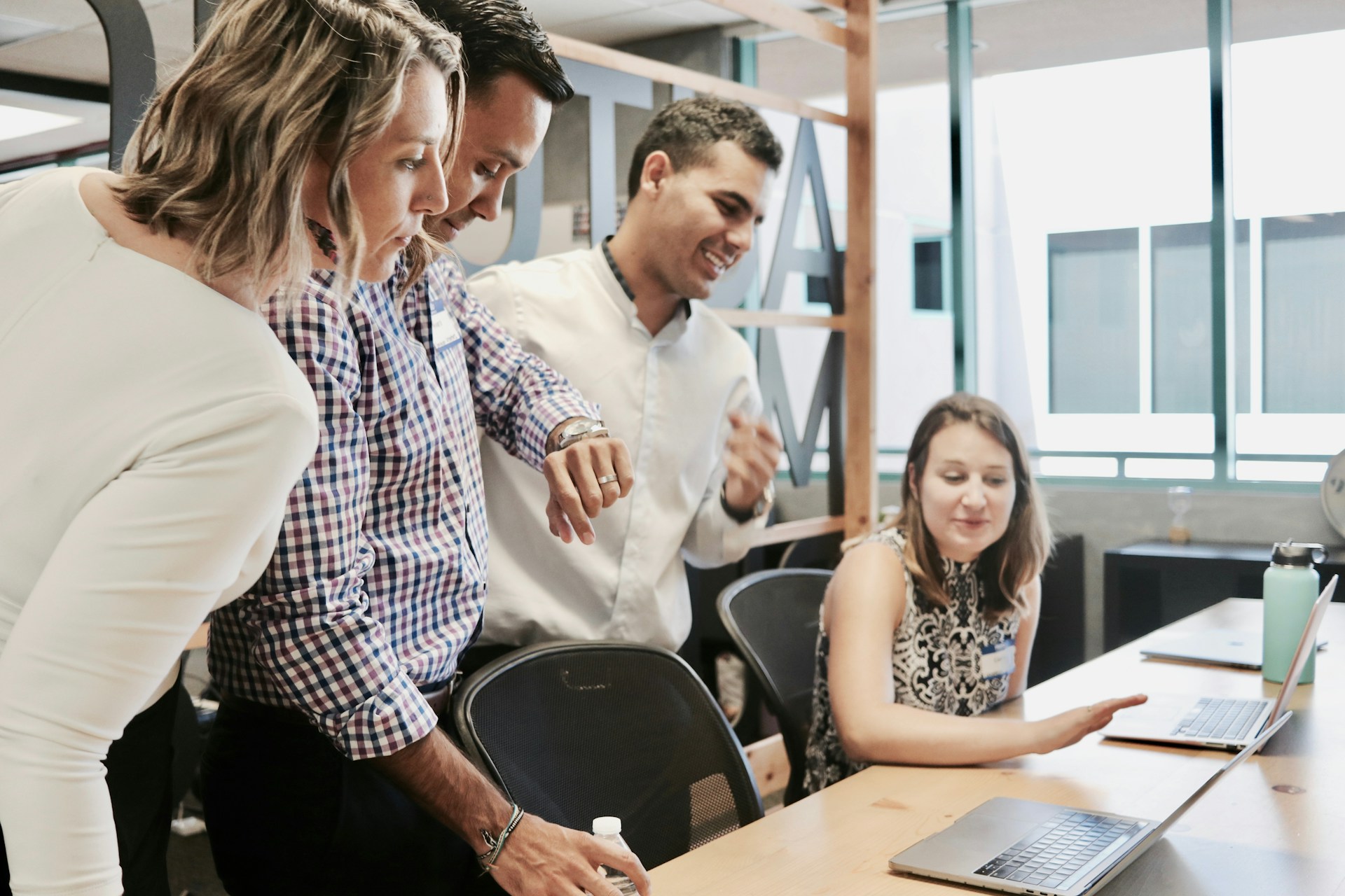 Operationalizing Agency Continuity Support: Roles, Handoffs, Escalation, QA